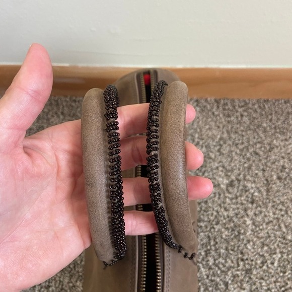 Duffel bag tan purse with beading on handles boho fringe tassel - Picture 9 of 9